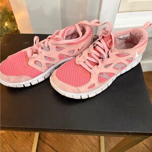 Nike Pink Mesh Running Shoes